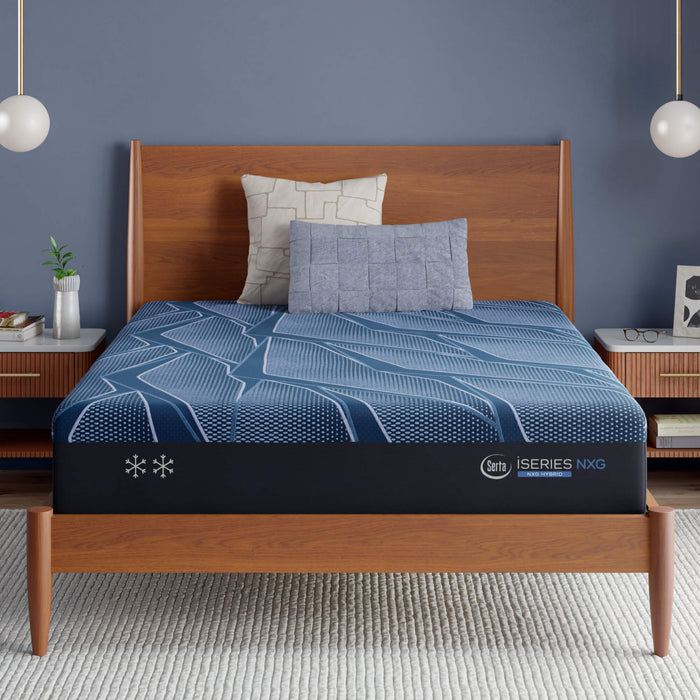 Serta iSeries NXG 2500 Plush Hybrid Mattress