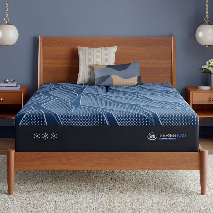 Serta iSeries NXG 4500 Plush Hybrid Mattress