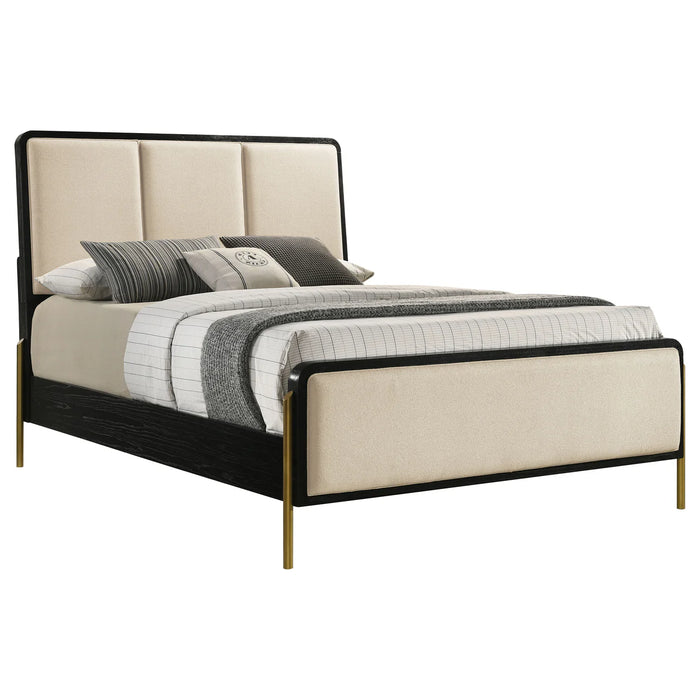 Coaster Fine Furniture Arini Bed with Cream Upholstery and Gold-Finish Legs
