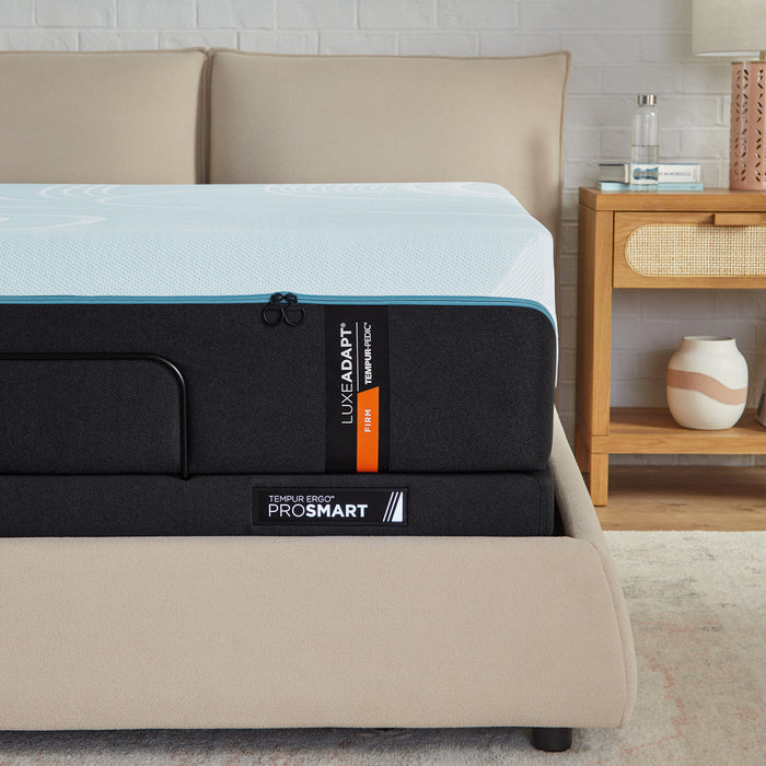 Tempur-Pedic LuxeAdapt Firm 13" Mattress - Bedplanet