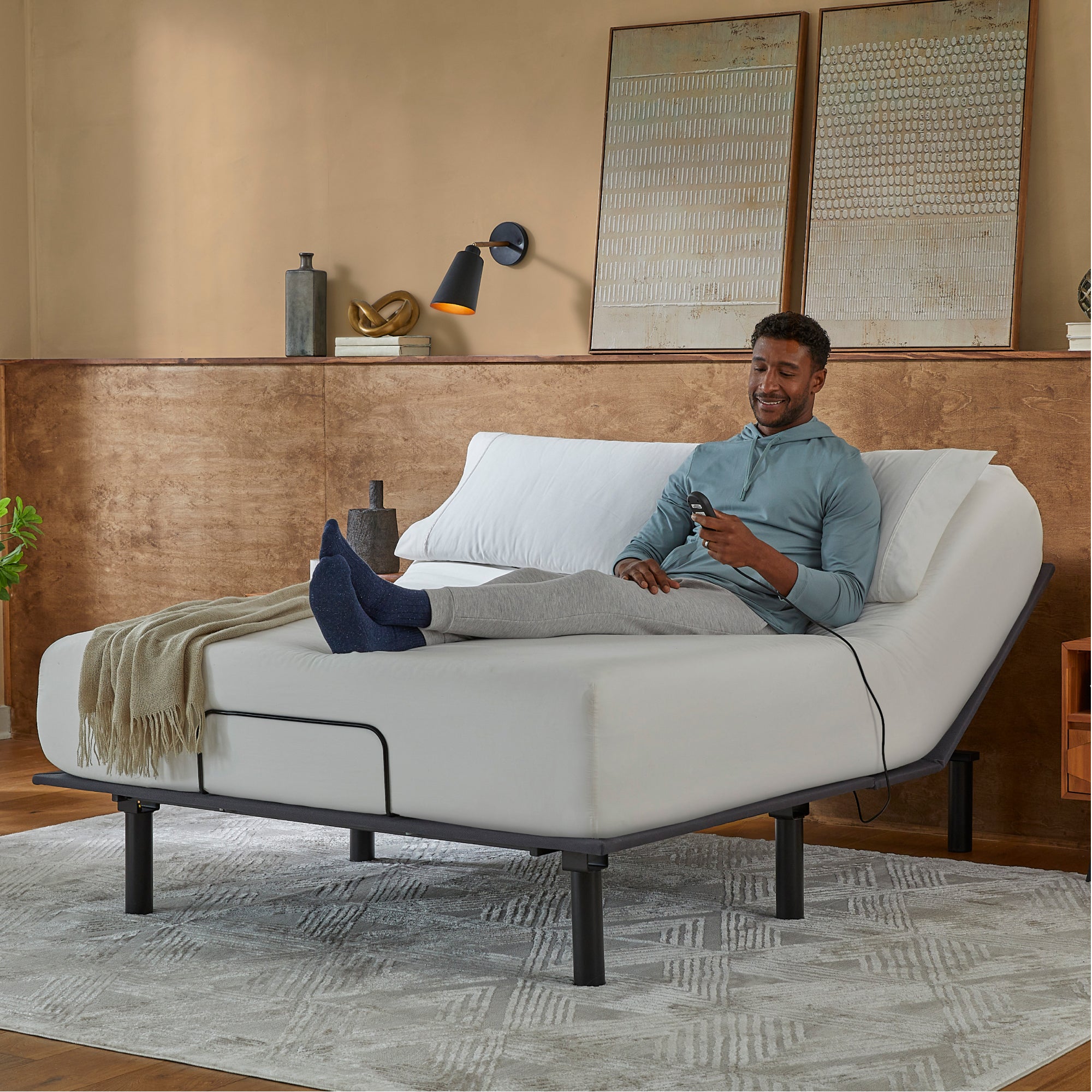 Serta baselogic™ Bronze Head-Only Adjustable Base
