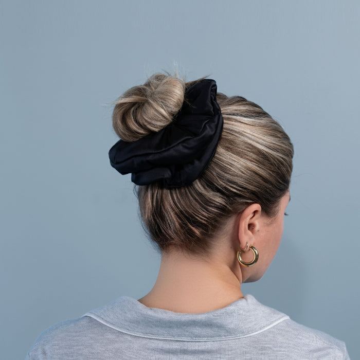 Hyper-Silk Plush Scrunchie lifestyle