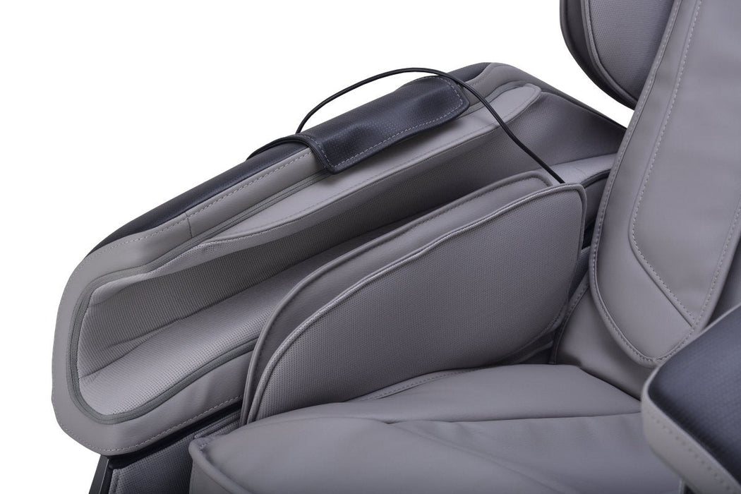 Fujiiryoki Calm Plus Flex Frame SL Track Massage Chair PM