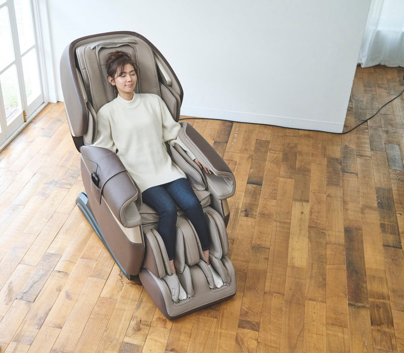 Fujiiryoki Calm Plus Flex Frame SL Track Massage Chair PM