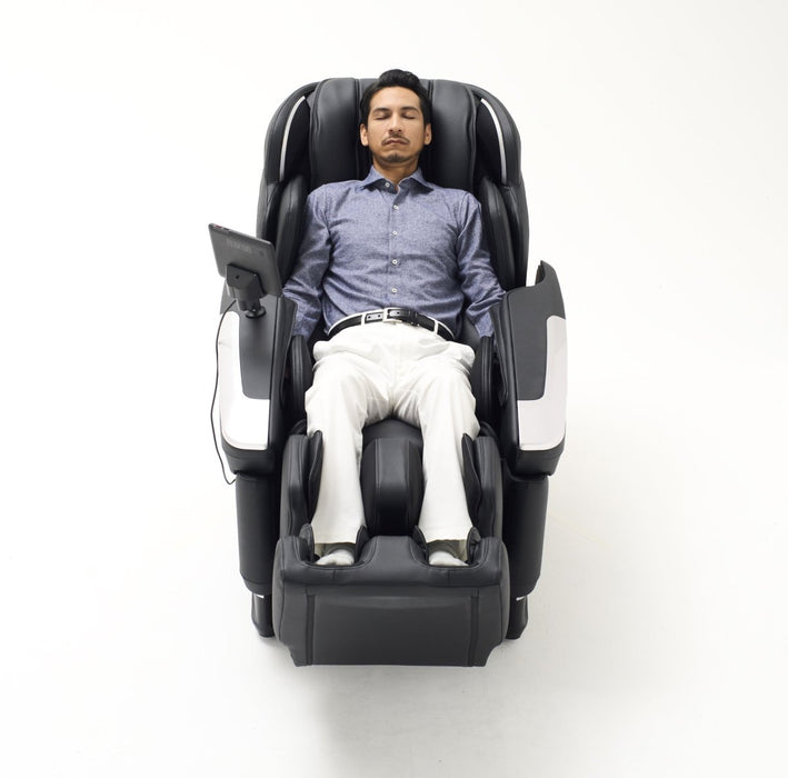 Fujiiryoki Cyber Relax Ai Made in Japan 5D Ai Ultra Premium Massage Chair - MassageChairPlanet.com