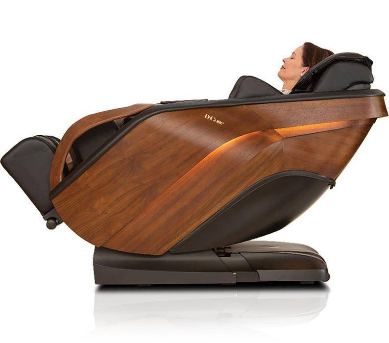 DCore Cirrus - JP Made in Japan Ultra Premium Massage Chair - MassageChairPlanet.com