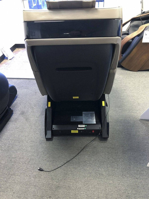 Infinity Riage X3 Massage Chair - Certified Pre - Owned