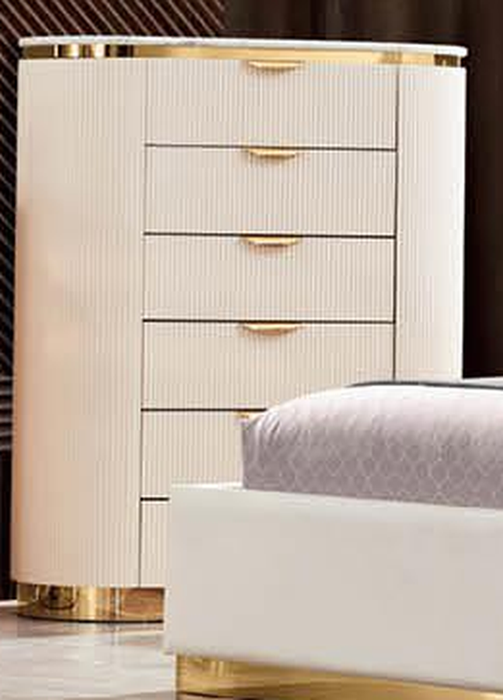 McFerran B1001 five-drawer chest, creamy white fluted front with gold-tone top band and plinth base