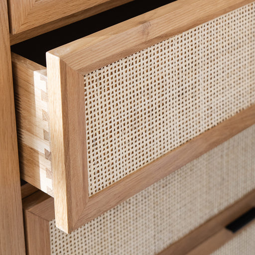 Naturepedic Arienzo Chest detail
