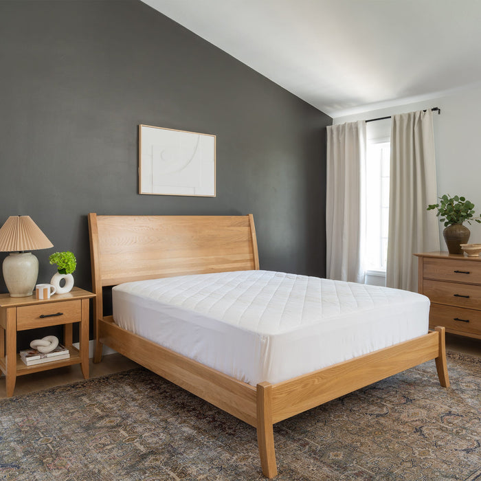 Naturepedic Madera Bed lifestyle photo