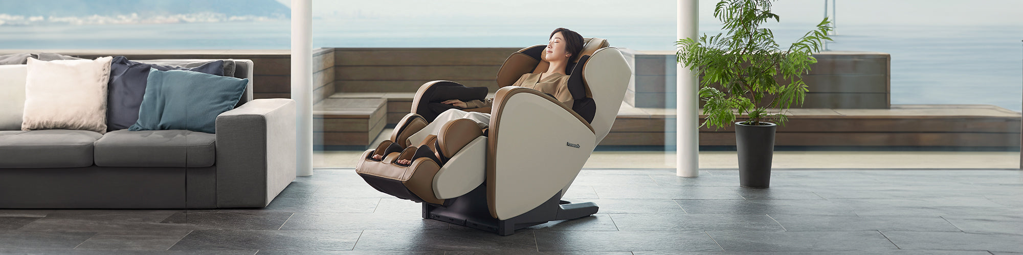 Panasonic MAF1 Massage Chair