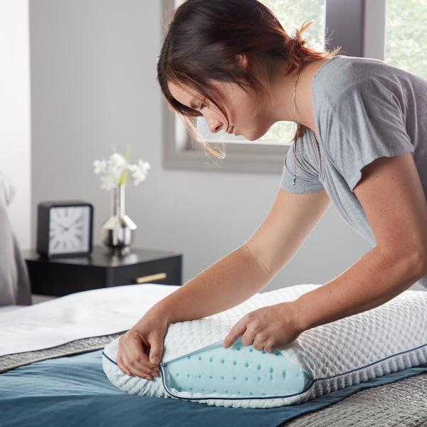 Weekender Gel Memory Foam Pillow - Bedplanet