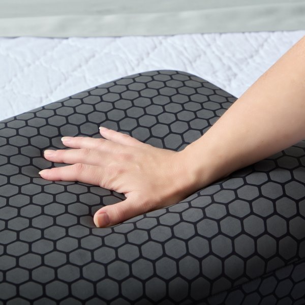 Malouf HexCurve™ Pillow - Bedplanet