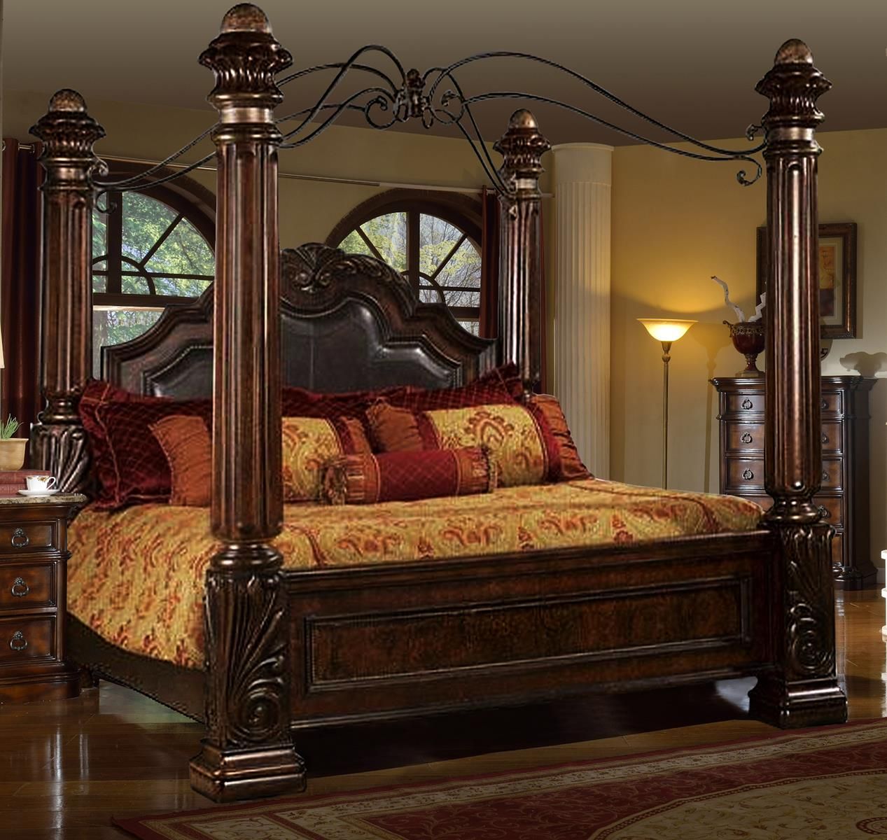McFerran Home Furnishings B6005 Canopy Bed – Traditional Carved Solid Wood in Rich Brown Finish - Bedplanet