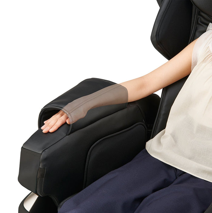 Synca Kurodo - Made in Japan - Executive Level Commercial Massage Chair